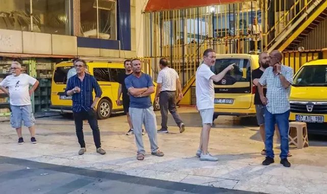 Aynı çağrıyı alan taksicilerin 'müşteri' kavgası: 3 yaralı