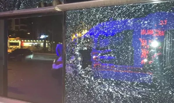 Bahçelievler Devlet Hastanesi, acil servis bölümüne silahlı saldırı; 1'i polis, 1'i jandarma, 5 yaralı