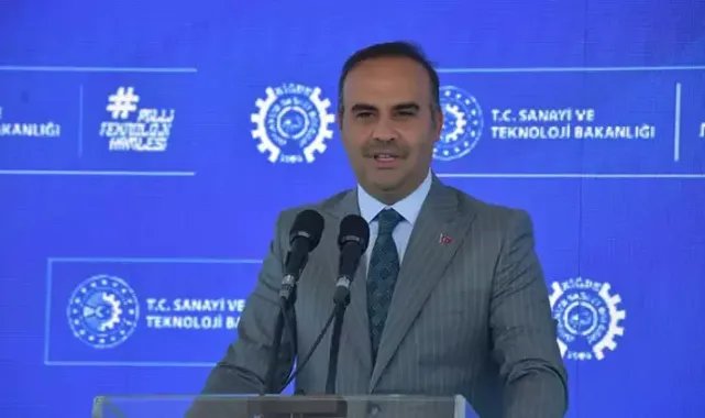 Bakan Kacır: Başkalarının hayal bile edemeyeceği projelerle ülkemizin tarihine yeni bir istikamet kazandırdık