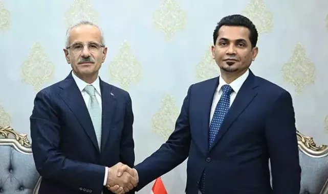 Bakan Uraloğlu, Irak Ulaştırma Bakanı Rezzak Muheybes es-Sadavi ile bir araya geldi