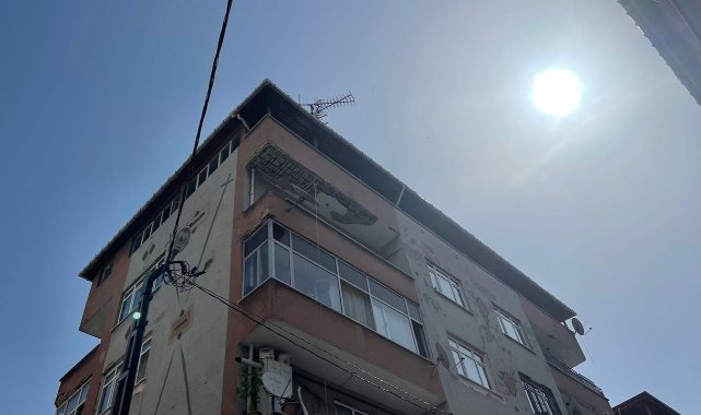 Balkon çöktü, apartman boşaltıldı, bir tek o kaldı