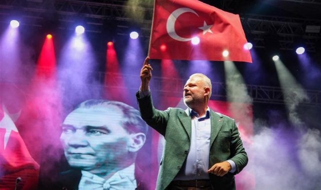 Başkan Pehlivan 30 Ağustos Zafer Bayramı'nı kutladı