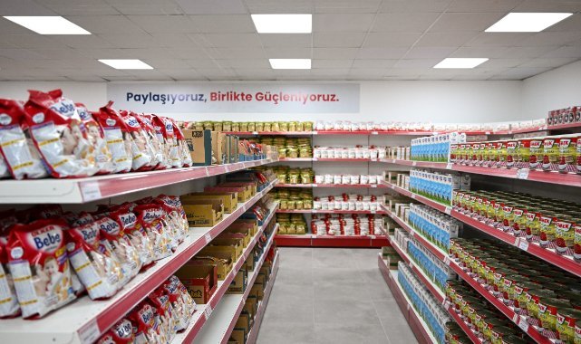 Bornova’da Kent Market şubesi 4’ten 6’ya çıkıyor