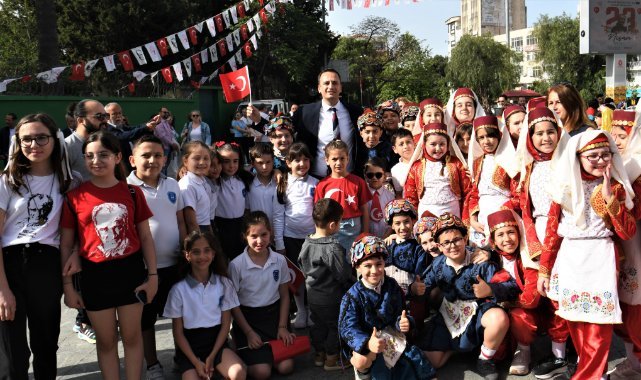 Bornovalı çocuklardan ilham veren fotoğraf sergisi
