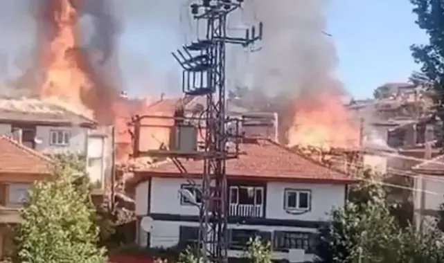 Çankırı'da 3 ev yandı