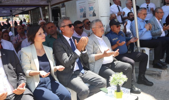 Deprem sonrası yıkılan Yıkık Camii yeniden inşa ediliyor