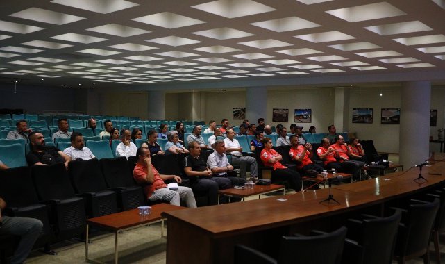 Efes Selçuk Belediyesi arama kurtarma ekibine ilk eğitim