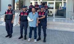Eşini öldüren sağ kolu kırık koca ile 4 arkadaşı adliyeye sevk edildi