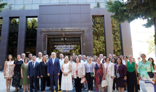 EÜ Diş Hekimliği Fakültesinde yeni ve modern, engelsiz ameliyathane hizmete açıldı
