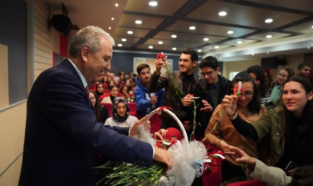 EÜ Eğitim Fakültesi, öğretmen ve psikolojik danışman adaylarını bekliyor