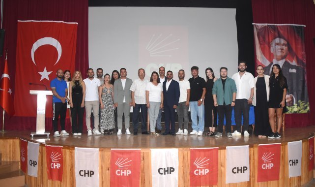 Foça CHP gençlik kollarında yeni dönem