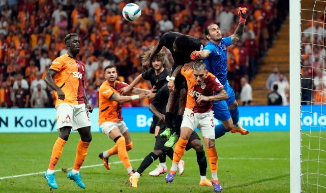 Galatasaray, lige 3 puanla başladı
