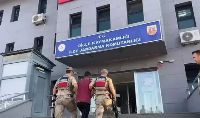 Halay çekip, slogan atarak terör örgütü propagandası yapan 5 şüpheli yakalandı