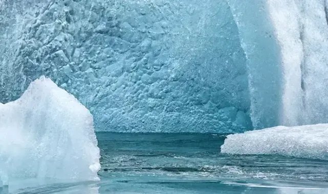İzlanda’da buz mağarası çöktü: 1 ölü, 2 kayıp