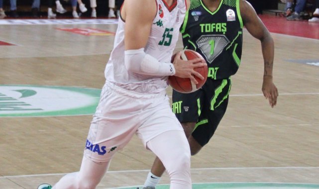 Kenan Sipahi, bir yıl daha Karşıyaka’da