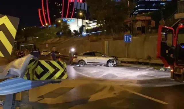 Maltepe'de yan yola girmek için manevra yapan otomobil bariyere çarptı: 1 ağır yaralı