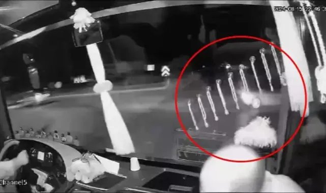 Tokat'ta yolcu otobüsü ile otomobil çarpıştı