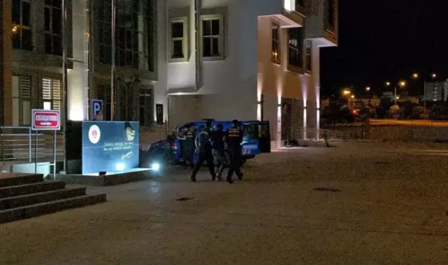 Yanmış otomobildeki ceset olayında bir kişi tutuklandı