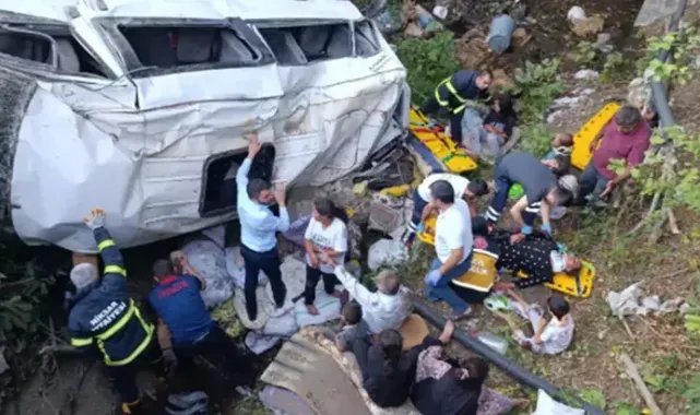 5 yaşındaki Eylem’in öldüğü kazada 17 kişilik minibüse 26 kişi binmiş
