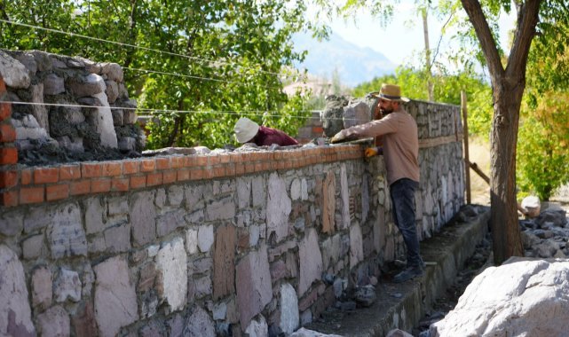 Aylık 100 bin lira kazanıyorlar: Onlar taşın sanatkarları