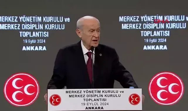 Bahçeli: Anayasa'nın ilk 4 maddesine şaşı bakanlar bizim için yok hükmündedir