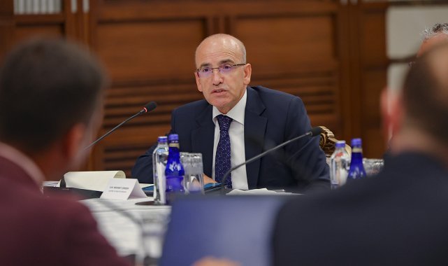 Bakan Şimşek: “Doğrudan vergilerin payını artırmak yani vergide adaleti sağlamak için önemli adımlar attık”