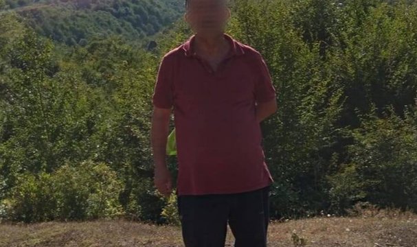 Boşanma davası çıkışı kızını darbeden damadını bacaklarından vuran kayınpedere ev hapsi