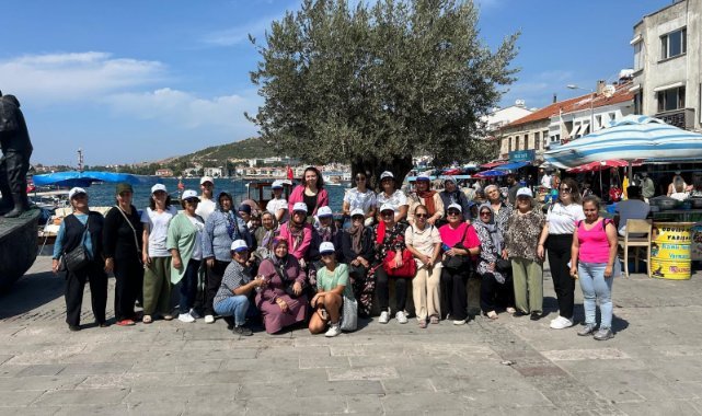 Büyükşehir'in gezileriyle İzmir'de güzel bir gün