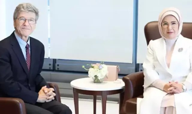 Emine Erdoğan, BM Sürdürülebilir Kalkınma Çözümleri Ağı Başkanı Sachs ile görüştü