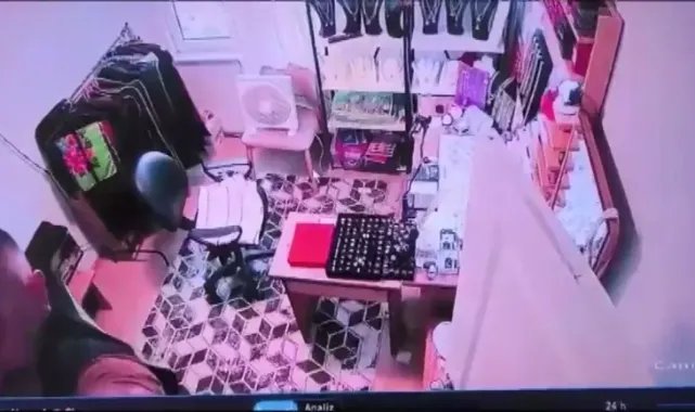 Fatih'te sahte polislerden 150 bin dolarlık gasp