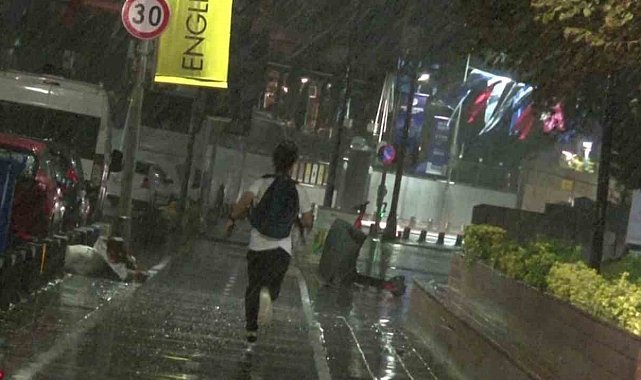 İstanbul Anadolu Yakası’nda sağanak yağış etkili oldu