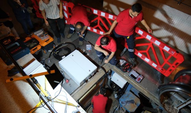 İzmir’in yürüyen merdiven ve asansör bakımlarında son viraj