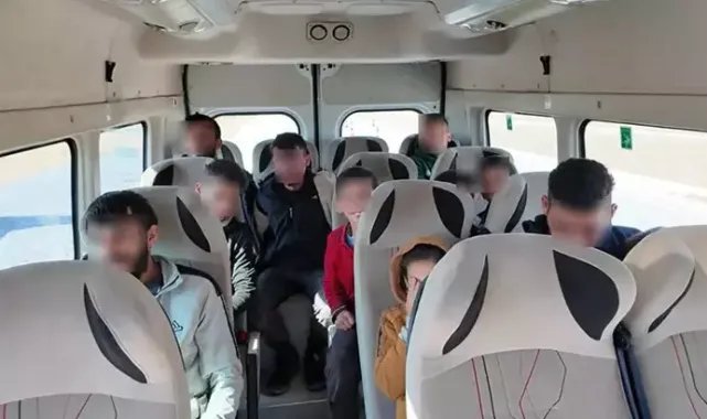Kırklareli'de 11 kaçak göçmen ile 1 organizatör yakalandı