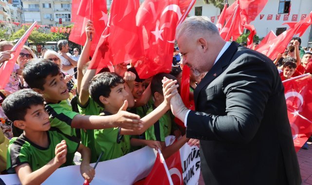 Menemen'de kurtuluş coşkusu yaşandı
