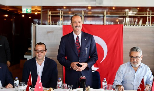 MHP'li Osmanağaoğlu: Vatandaş en çok Gediz Elektrik ve İZSU'dan şikayetçi