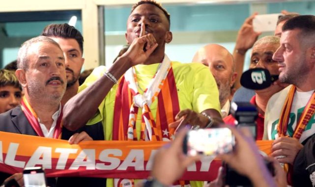 Osimhen: İdollerim Drogba, Eto'o ve Lewandowski
