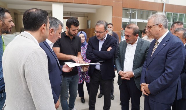 Rektör Prof. Dr. Budak ve  Dr. Kasapoğlu, EÜ kampüsündeki yurtlarda incelemelerde bulundular