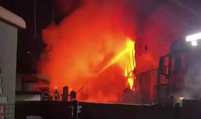 Tekirdağ'da korkutan yangın
