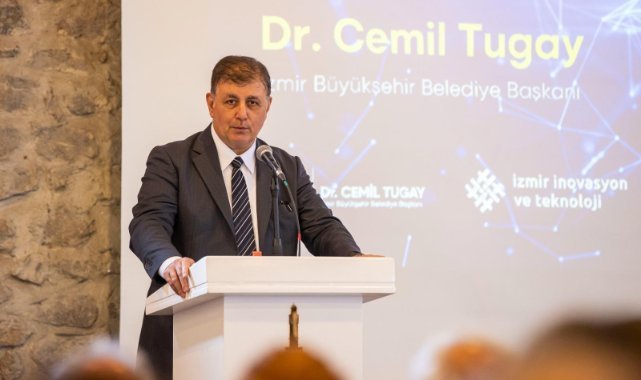 Başkan Tugay’dan akıllı yönetim sistemi hedefi