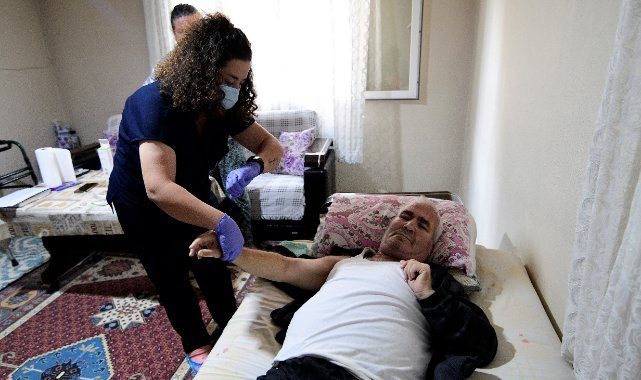 Bornova’da Evde Bakım Hizmeti büyüyor