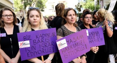 Bornovalı kadınlardan Gar Katliamı’nın yıldönümünde anma