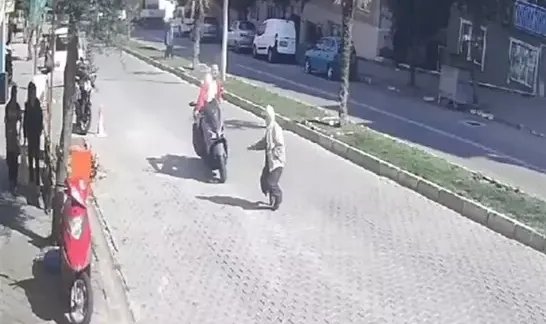 Bursa'da motosikletin çarptığı yaya öldü