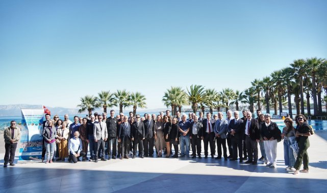 Çeşme’de bir ilk: Çeşme Yarımadası Deniz Çevresi Sorunları ve Çözümleri Çalıştayı