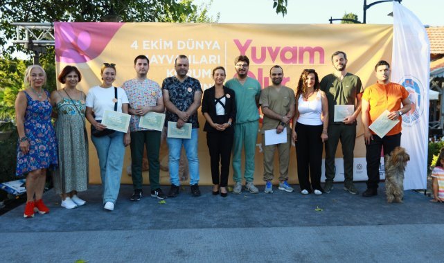 Efes Selçuk Belediyesi’nden Anlamlı Kutlama; “Yuvam Olur Musun?”