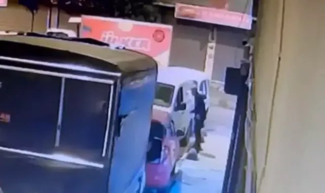 Esenler'de park yeri nedeniyle babasıyla tartışan kişiyi bıçaklayarak öldürdü