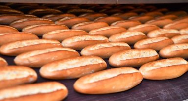 İzmir’de yurttaşın imdadına Halk Ekmek yetişiyor