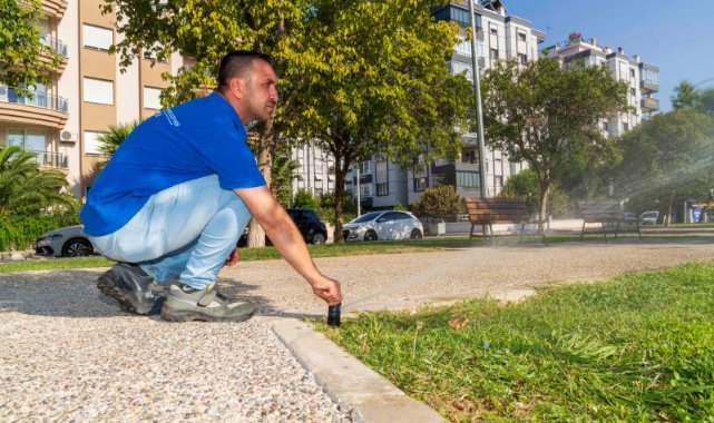 İzmir’in parklarında akıllı sulama dönemi