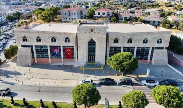 İzmir merkezli 8 ilde 'suç örgütü' operasyonu