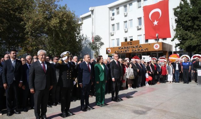 Karşıyaka’da Cumhuriyet Bayramı gururla kutlanıyor