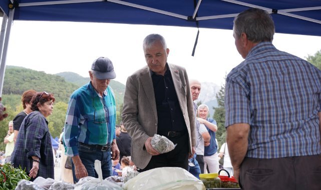 Kemalpaşa'da 9'ncu Dereköy Bal Festivali gerçekleşti